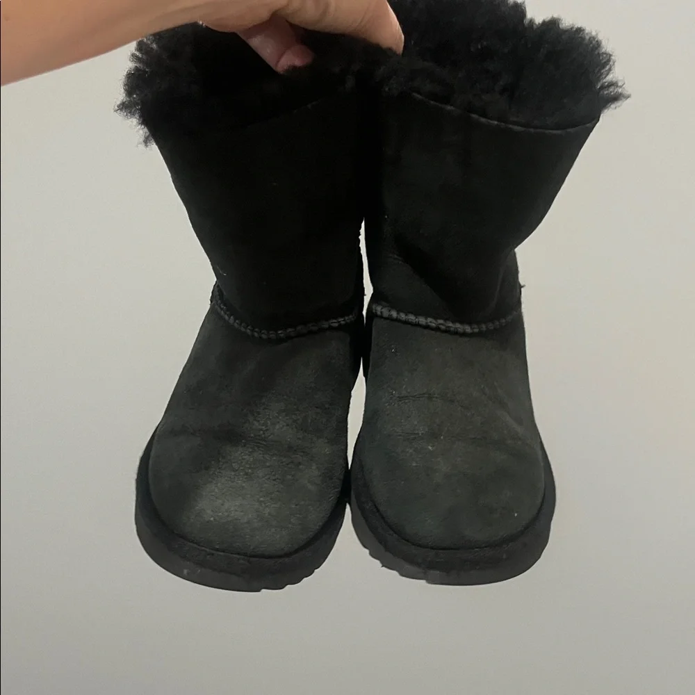 UGG Bailey Bow Black Boots Girls Toddler 12 Adorable Classic